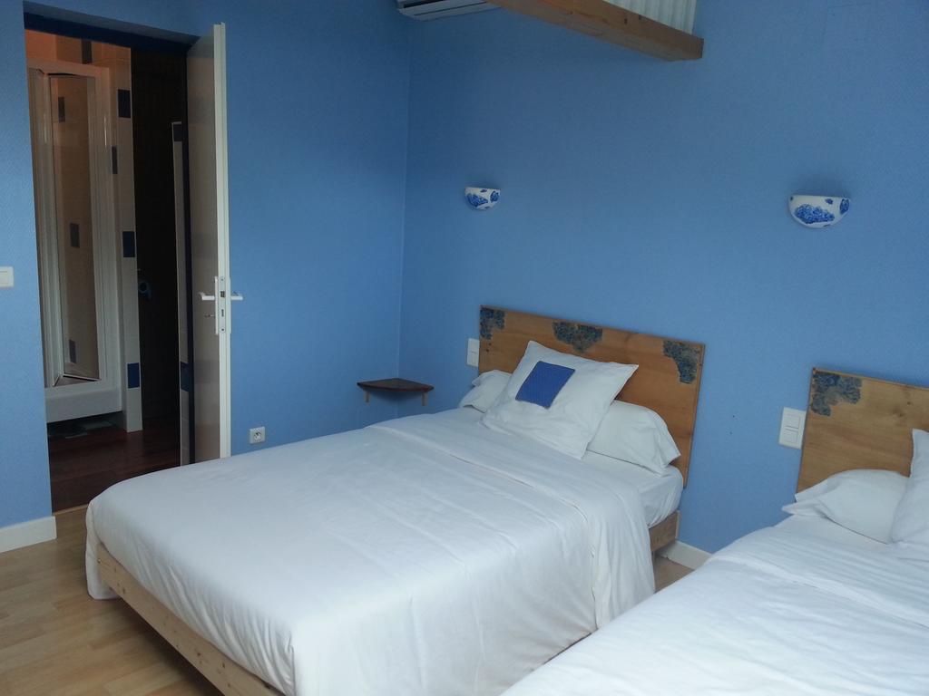 Chambres D'Hotes Au Grillon Dort Moustey Habitación foto